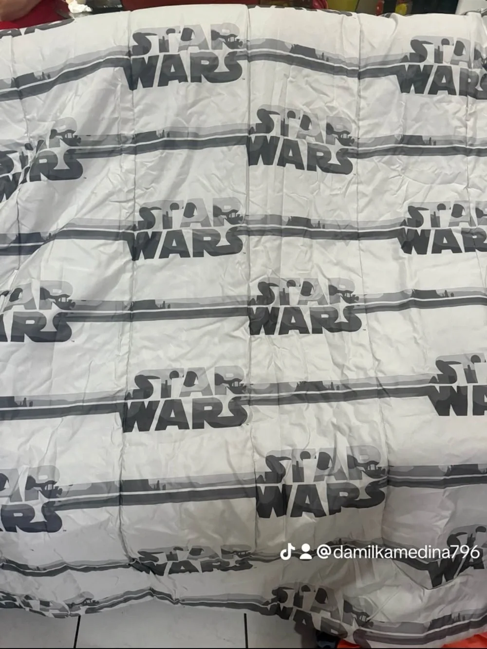 Star Wars The Mandalorian Grogu Microfiber Twin Comforter - Gray/Green